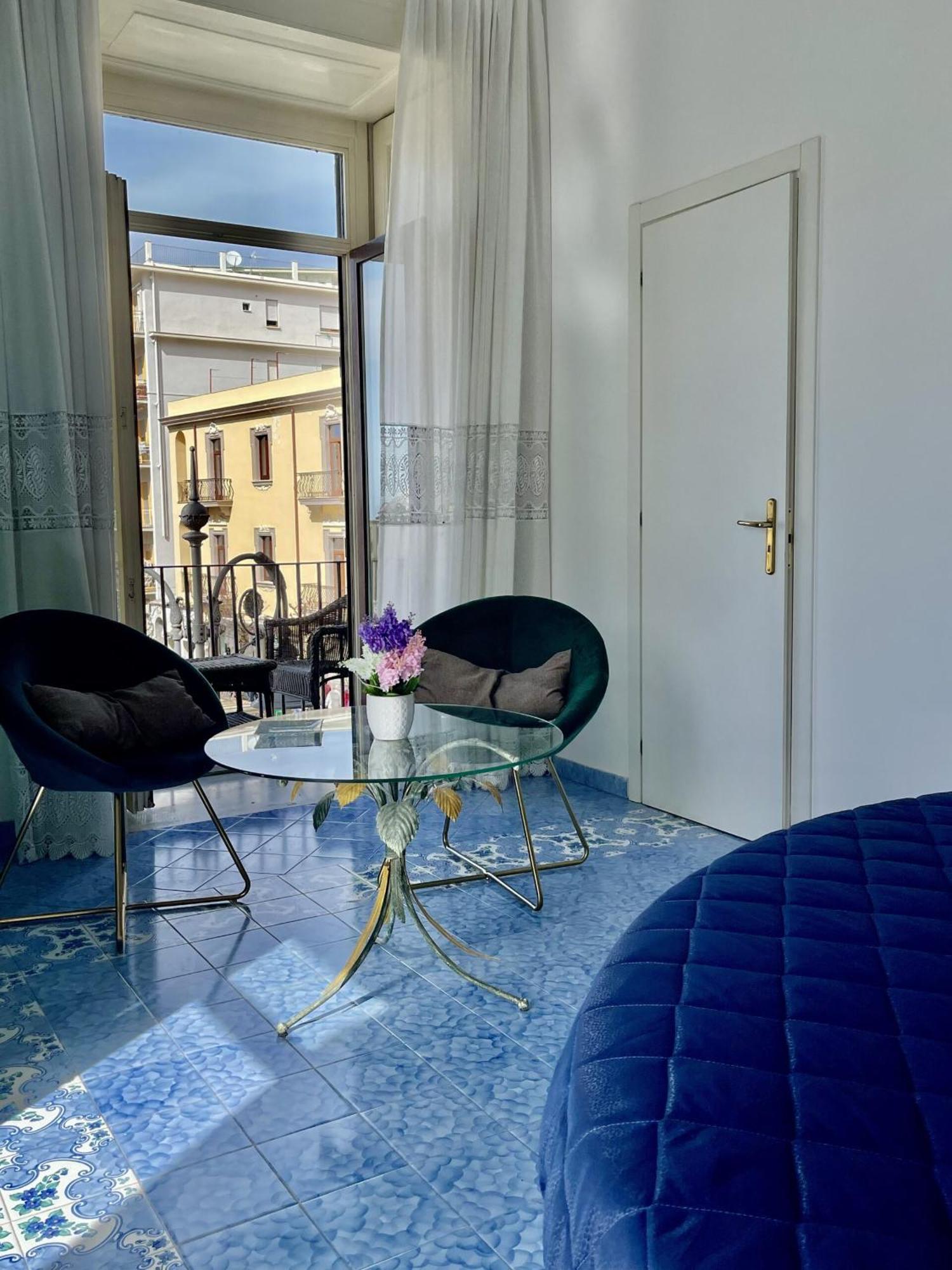 Ambasciata Relais Alojamento de Acomodação e Pequeno-almoço Sorrento